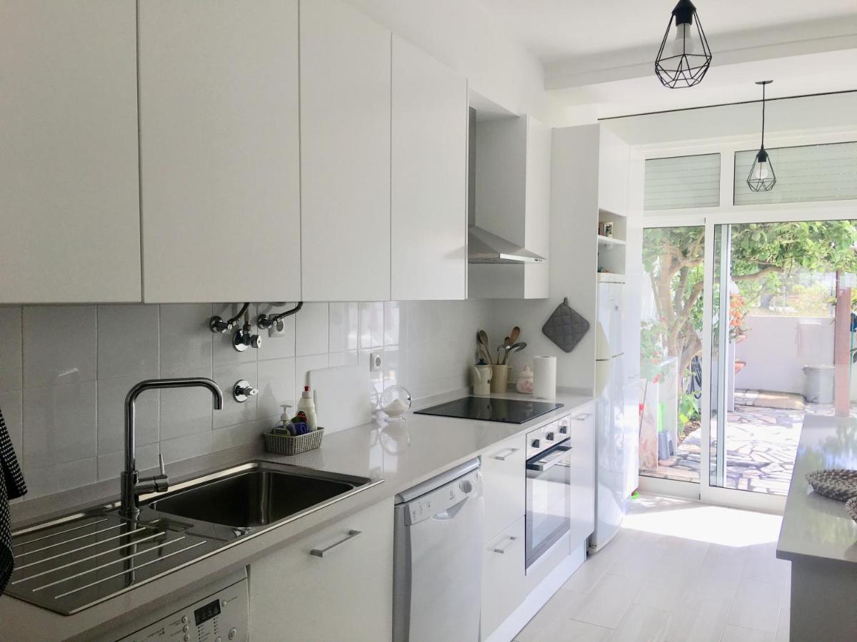 Silver Coast Beach House Torres Vedras Exteriör bild